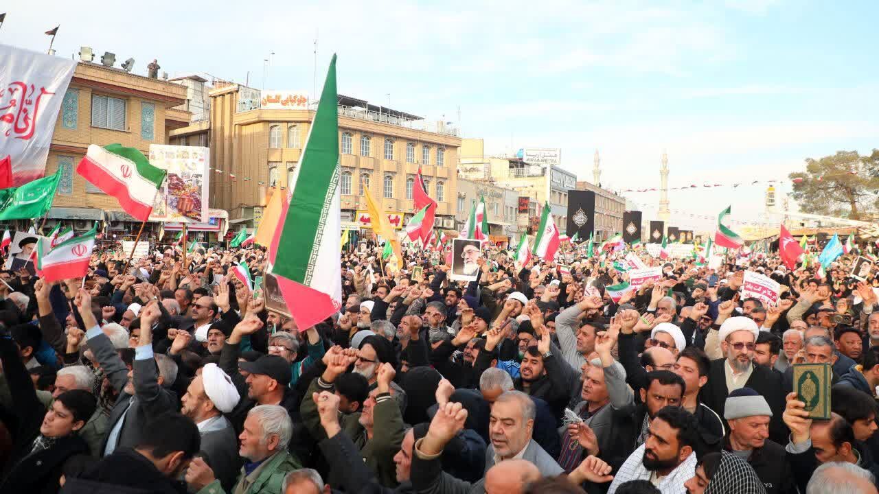 تکرار حماسه ۲۲ بهمن در راهپیمایی ۲۲ دی مردم قم