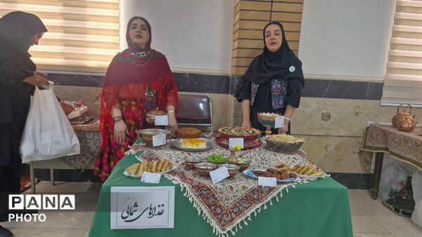 جشنواره غذای سالم در دبستان میرفخرایی ناحیه ۴ کرج