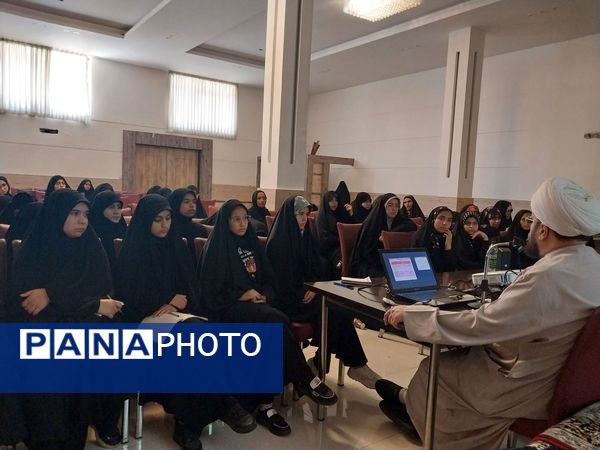 برگزاری اردو یاوران ولایت دانش‌آموزان ناحیه یک