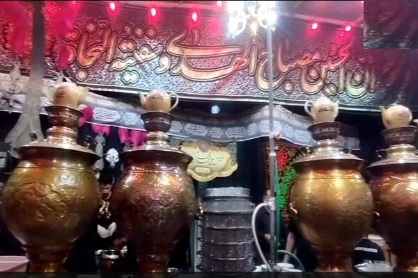 موکب‌داری  شهروندان در مراسم  عزاداری سیدالشهدا(ع ) 