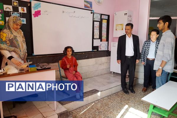 حضور پزشکان خیریه امام حسن عسگری برای غربالگری دانش آموزان دبستان میرشفیعی ها امری جهادی