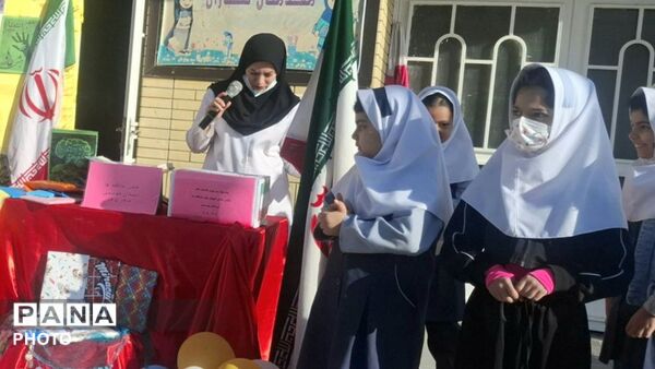 طنین همدلی در دبستان موسسی ناحیه ۶ مشهد