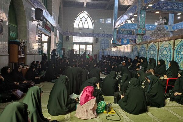 مراسم سالگرد ارتحال امام خمینی (ره) و بزرگداشت شهدای خدمت در ناحیه 2 شهرری