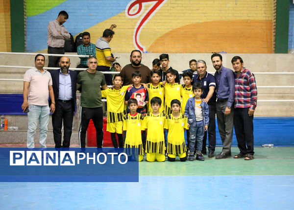 اولین دوره مسابقات فوتسال پسران همکار شهرداری مشهد