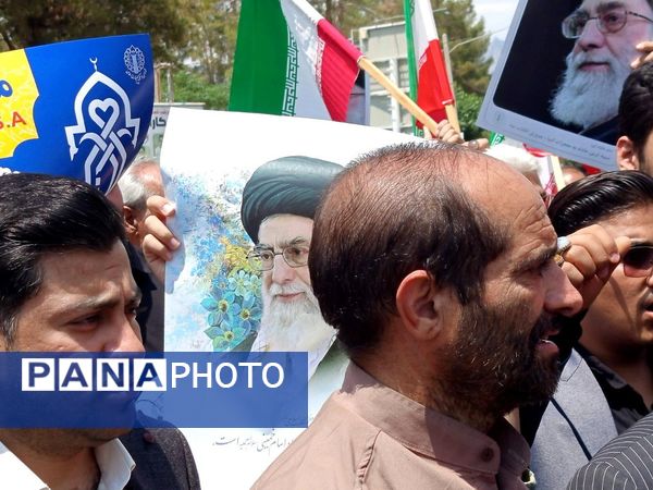 مشت هایی که انتقام را صدا می‌زند 