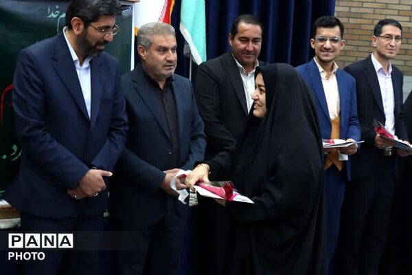 گرامیداشت هفته معلم در نمازجمعه باقرشهر و کهریزک 