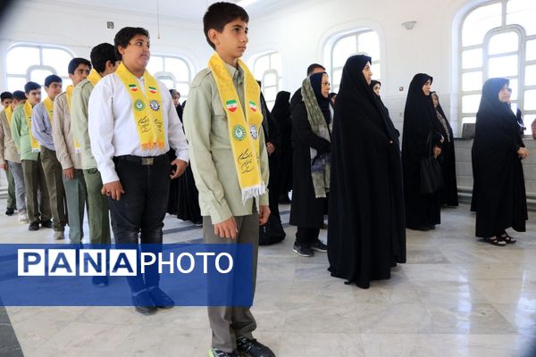 دوره تربیت مربی پیشتاز سازمان دانش‌آموزی شهرستان رباط‌کریم