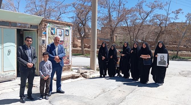 وقتی هنر، زبان دل خانواده شهدا شد