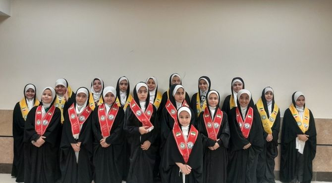 اجرای سرود شکوه حیدر بمناسبت آغاز امامت امام زمان عجل الله توسط گروه سرود دختران صاحب الزمان عجل الله عضو سازمان دانش آموزی 