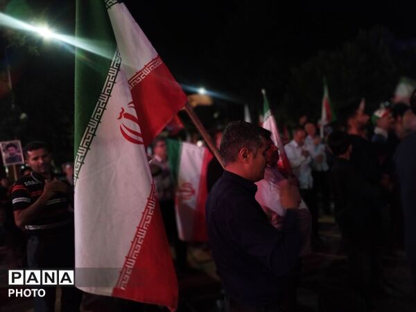حماسه سازی مردم در صد و چهل و ششمین شب در حسینیه امام خمینی نیشابور در قاب پانا