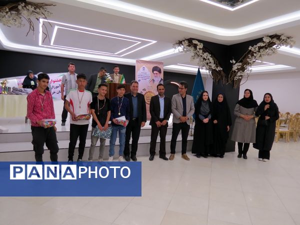 تقدیر از دانش‌آموزان استثنایی جشنواره ورزشی در بجنورد