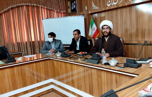 نشست تبیین برنامه‌های حوزه پرورشی آموزش‌ و پرورش بن