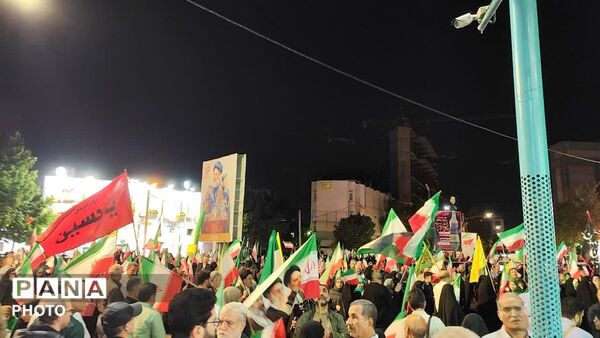 جانفدایان دهه نودی در تجمعات «ایران کوچک»