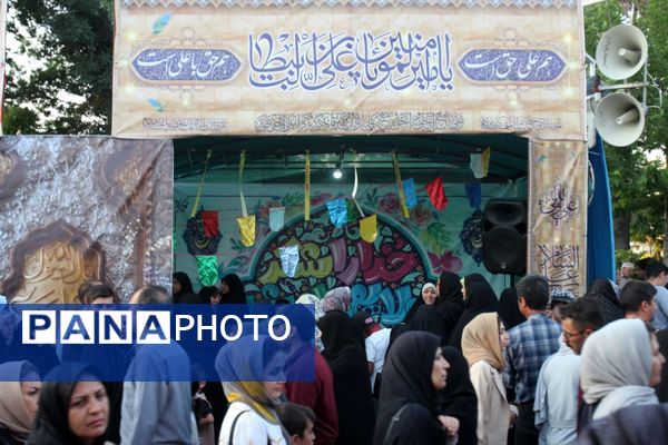 حضور پرشور اقشار مردم در جشن عید غدیر زنجان