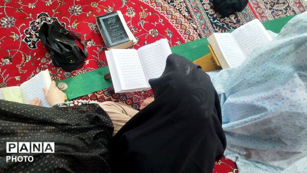 مراسم پر فیض دعای عرفه در مسجد چهارده معصوم الغدیر باحضور مردم 