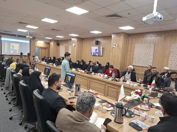 چهارمین جلسه کارگاه تربیت تسهیل‌گر کتابخوانی نوجوان