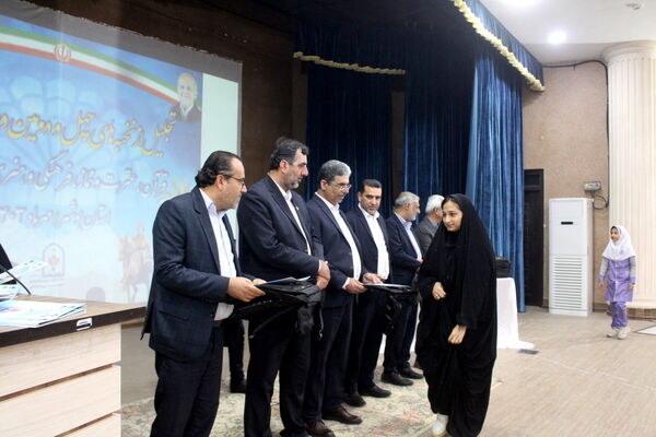 تجلیل از نخبه‌های چهل و دومین دوره مسابقات قرآن، عترت و نماز ، فرهنگی و هنری و پویش مهر استان بوشهر