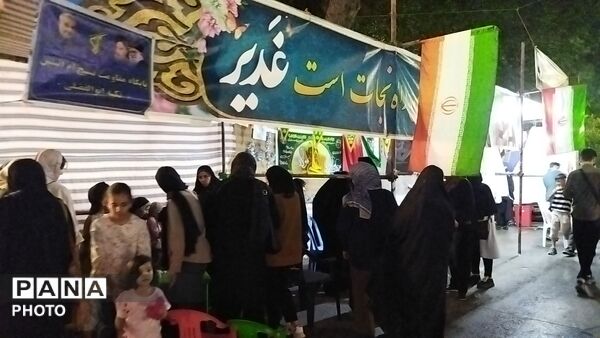 مهمانی کیلومتری غدیر در نیشابور 