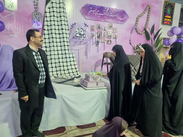 حضور مدیرکل آموزش و پرورش گیلان در محل اعتکاف دانش‌آموزی رشت