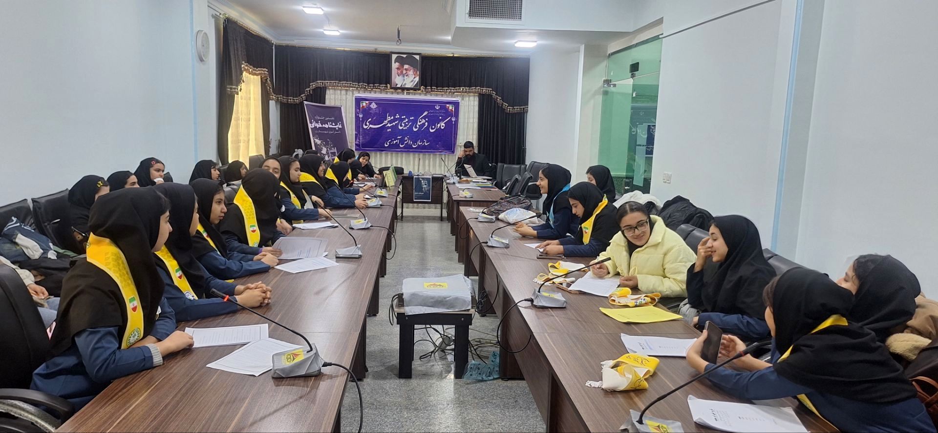 نخستین جشنواره نمایشنامه‌خوانی دانش‌آموزی رزن به روز سوم رسید