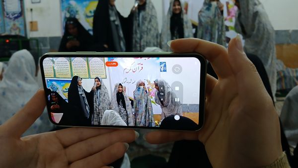 جوانه‌های بندگی در دیشموک؛ حضور پرشور دختران در اعتکاف