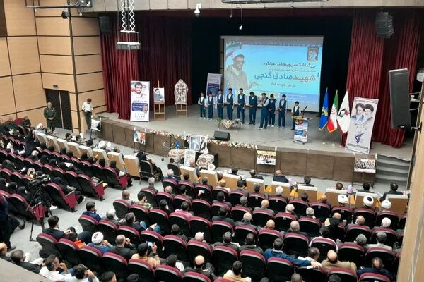 یادواره شهید صادق گنجی در برازجان با حضور مسئول نمایندگی ولی‌فقیه 