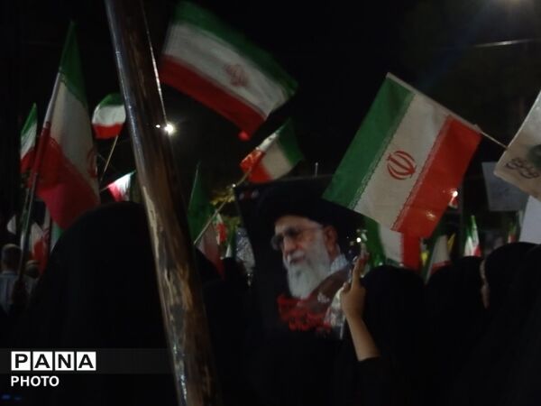 تجمعات شبانه مردم مبعوث شده کاشمری به ۶۷ مین شب خود رسید