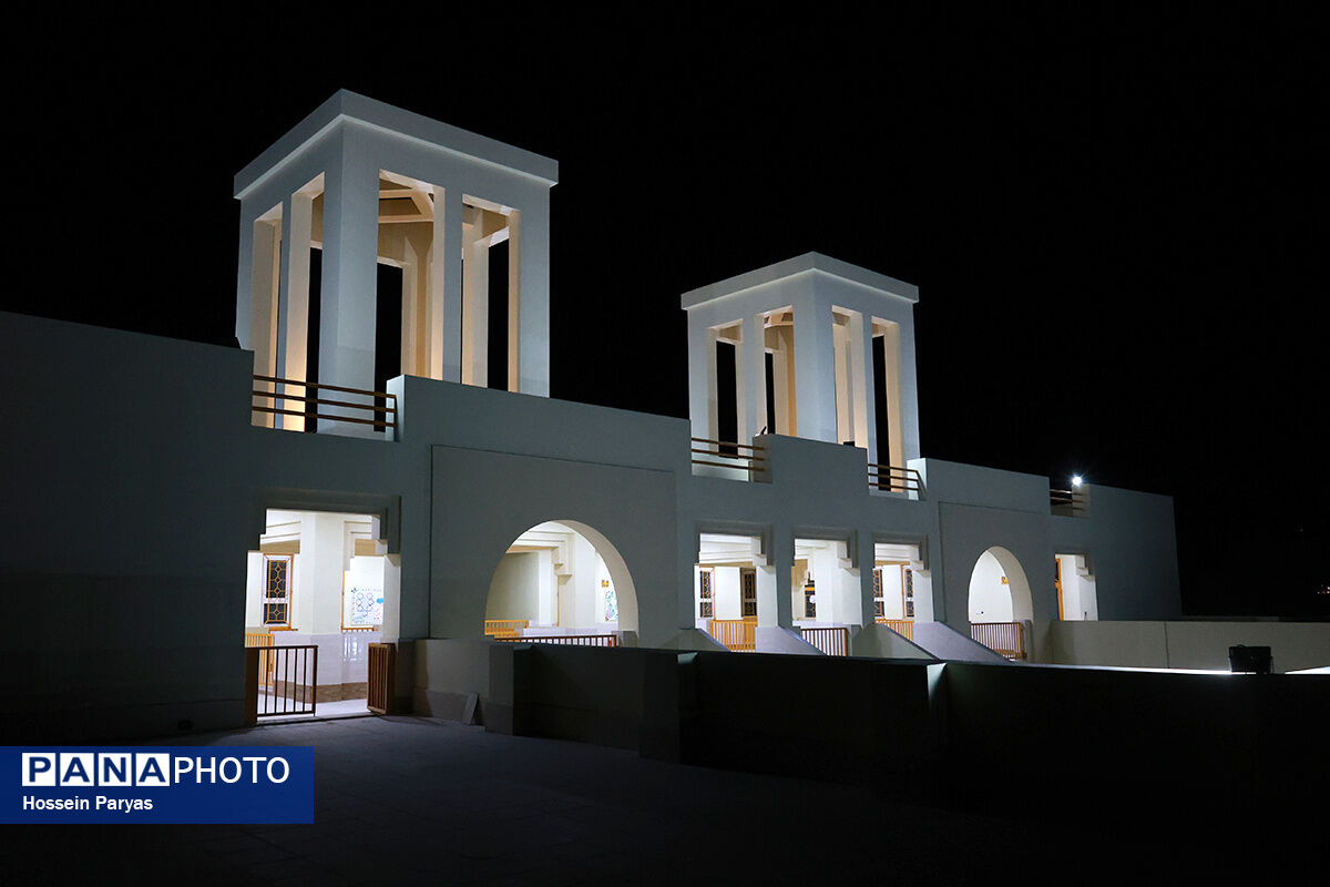 مدرسه ابتدایی فاطمیه بندر کنگ