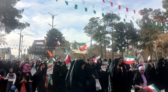 تا ابد همراه با انقلاب اسلامی ایران