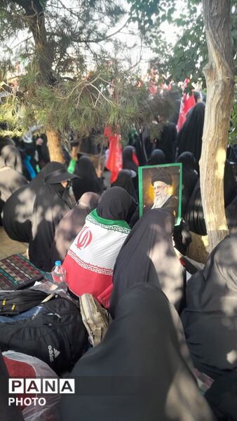 حضور باشکوه و پرشورمیلیونی ملت ایران در مراسم وداع با امام شهید
