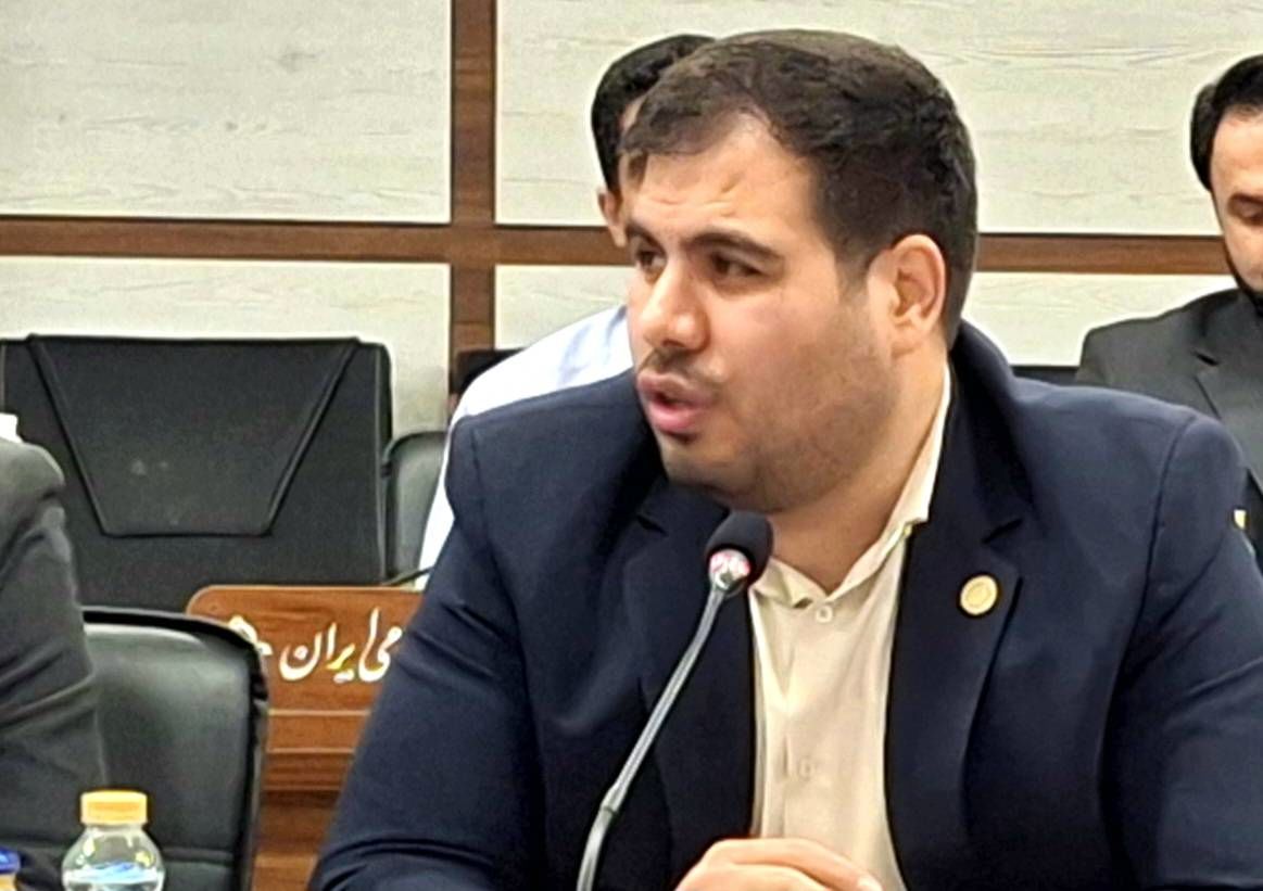 برای تولید اقلام تشکیلاتی از ظرفیت هنرستان‌ها استفاده شود/ ضرورت جذب و تربیت مربیان جوان و پویا