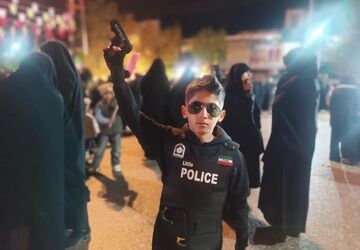 چالش «قشنگترین شعارِ این شب‌های ایران» از زبان کودکان
