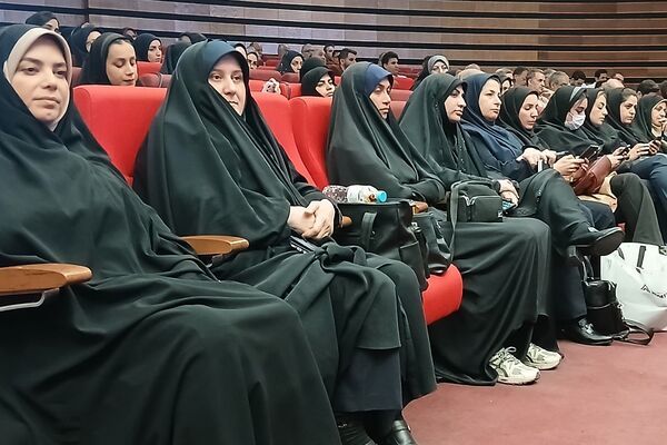 دوره توانمندسازی مدیران و مؤسسان مدارس ابتدایی غیردولتی شهرستان‌های تهران 