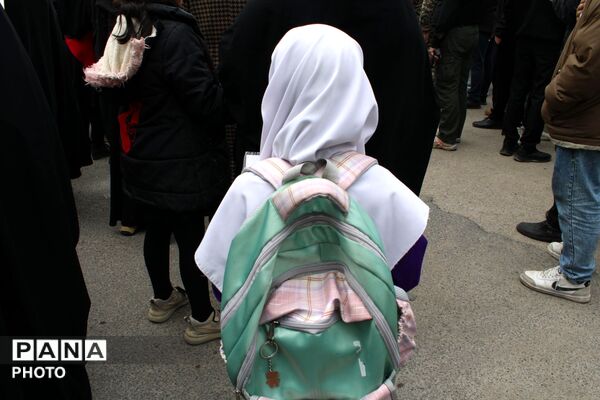 سنگ تمام دانش آموزان گالیکش در راهپیمایی روز قدس