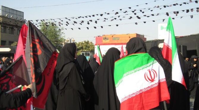 پیاده روی جاماندگان اربعین حسینی از میدان امام حسین تا شهرری 