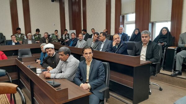 نشست ویژه شورای اداری شهرستان تربت حیدریه به مناسبت هفته معلم 