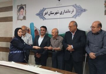 تقدیری از شکوه قلم قهرمانان بی‌ادعا
