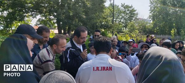 پیاده‌روی خانوادگی در تالاب حاجی‌آباد؛ طنین سلامت و جمعیت در لاهیجان