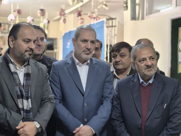 صدای انقلاب طنین انداز شد