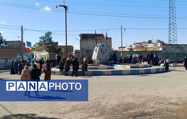 بازارچه محلی در حاشیه جشن چله خرد عارف آباد