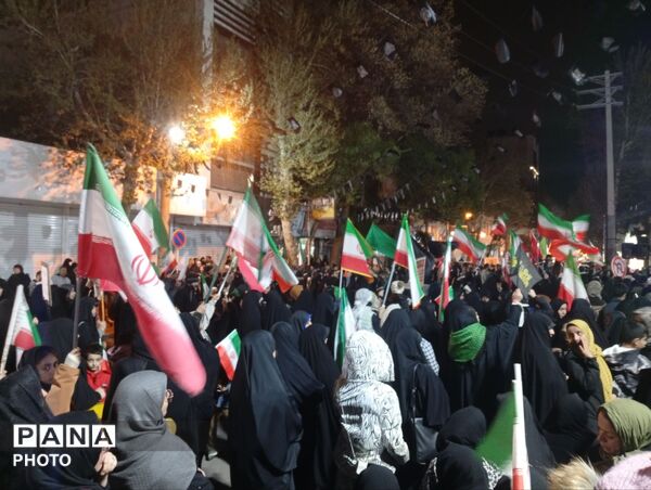 حضور مردم شهرستان نظرآباد در چهلم شهدای میناب 
