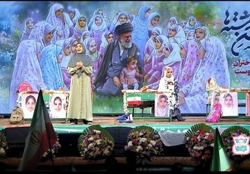 اجتماع باشکوه دختران کشور دوست