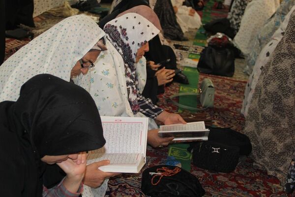  برگزاری‌ مراسم‌ نمازجمعه در مصلی بزرگ نسیم‌شهر