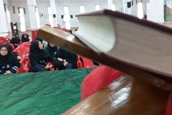  شعله‌ور شدن آتش جان دانش‌آموزان مدرسه زینبیه۲