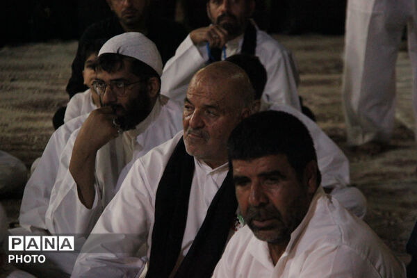 بدرقه کاروان پیاده‌روی زائران امام رضا (ع) در یزد
