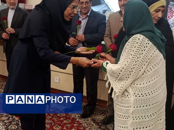 تجلیل از بازنشستگان آموزش و پرورش استان خراسان رضوی