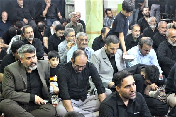 مراسم بزرگداشت چهلم شهید «محمد خاکی» و فرزندش در قم