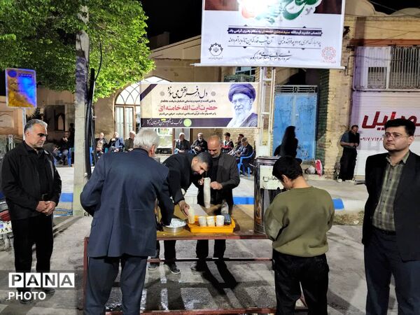 سی‌‌وسومین اجتماع بزرگ شبانه مردم ابرکوه