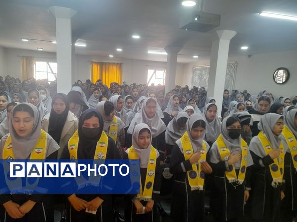 افتتاحیه جشنواره نوجوان خوارزمی در دبیرستان نمونه وکیلی۱۰ 