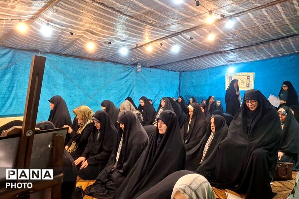 نماز استغاثه در میدان شهدای گمنام فاز چهاراندیشه